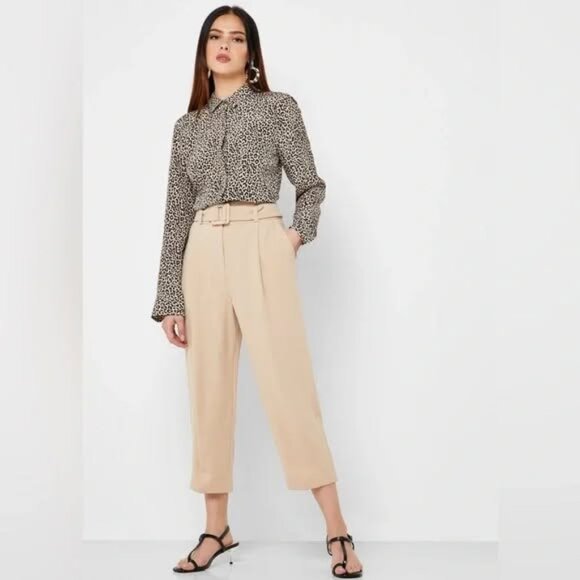 Topshop Beige Crepe Cropped Trousers - Picture 1 of 6